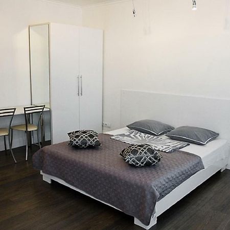 Great Studio Near The Pechersk Киев Екстериор снимка